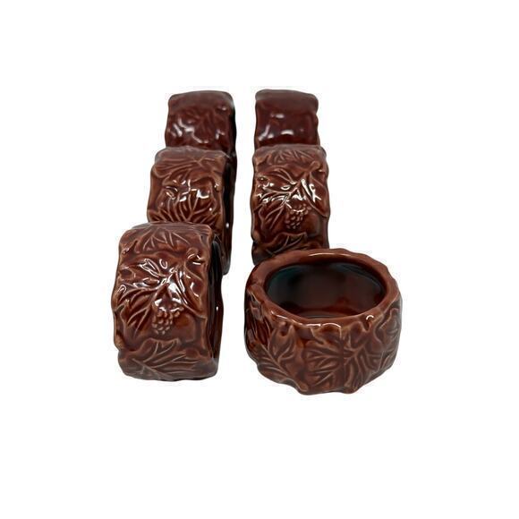 Bohemian Tropical Feather Napkin Rings Set of 6 - Picture 1 of 3